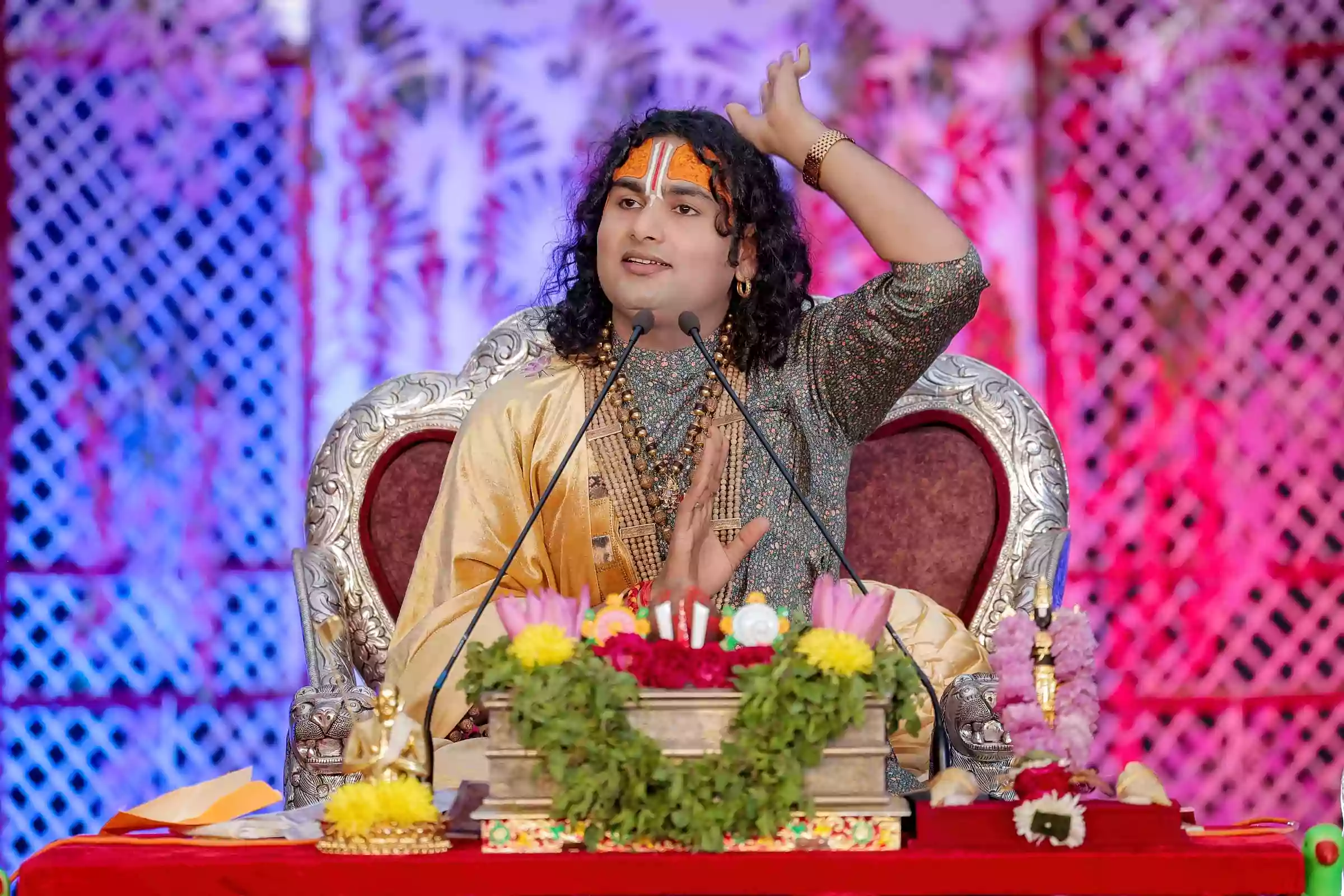 Aniruddhacharya Ji Maharaj